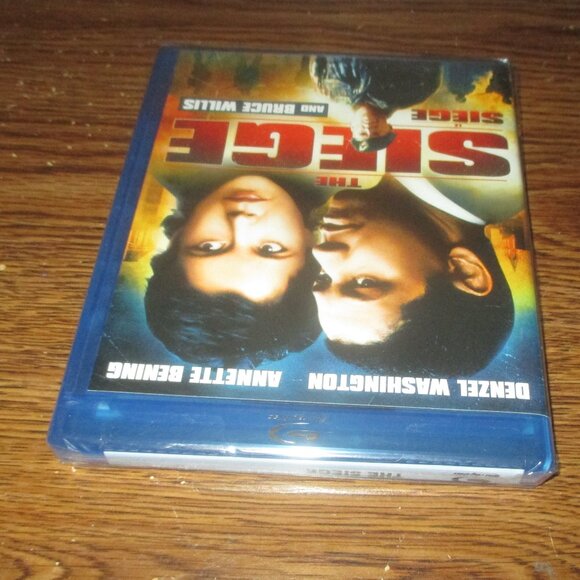 Siege (Blu-ray Disc, 2009, Canadian) (unopened) Bruce Willis Denzil Washington - Picture 3 of 3